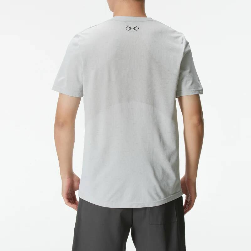 Under Armour Men Slim Fit Mesh - Undershirt Crew Neck ulasan dan harga