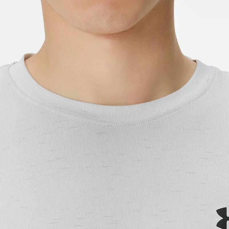 Under Armour Men Slim Fit Mesh - Undershirt Crew Neck ulasan dan harga