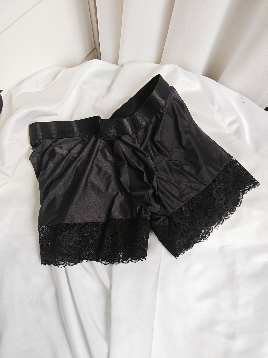 Sexy Man's Glossy Lace Hem Sho - Pouch Boxer Pouch ulasan dan harga